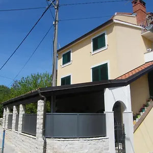 Apartment Mamut, Premantura